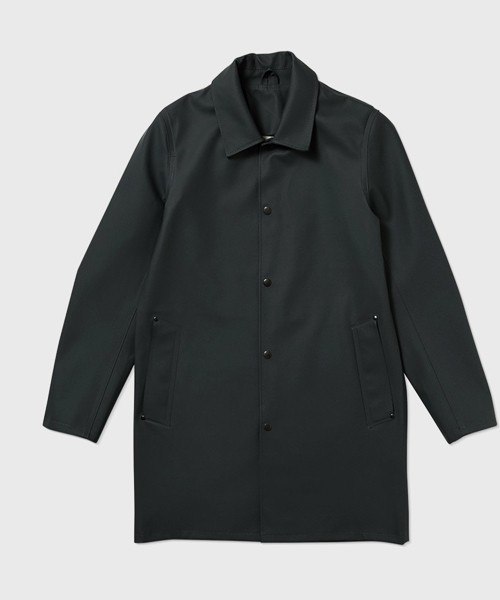 STUTTERHEIM（ストゥッテルハイム）の「【STUTTERHEIM】Vesastan（ステンカラーコート・メンズ・ブラック/チャコールグレー/ベージュ・X-SMALL/SMALL）」の9枚目の写真