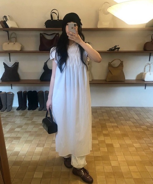 FAVORITO（ファヴォリート）の「リラックスワンピース（ワンピース・レディース・ホワイト・F）」の19枚目の写真