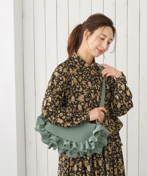ROOTOTE(ルートート)の「ルートート / ショルダーバッグ フリル 半月型 洗濯可 EU.ベビールー.ルフルラッフル-B(ショルダーバッグ・レディース・ブラック/ネイビー/シルバー/ミント/チョコ・FREE)」の20枚目の写真
