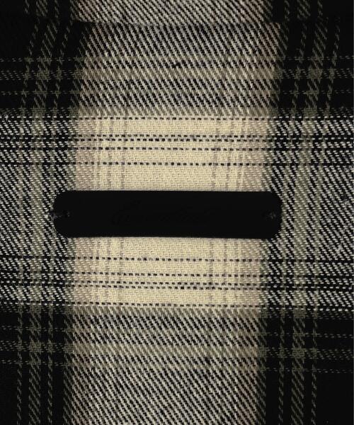FOG ESSENTIALS(エフオージーエッセンシャルズ)の「Fear of God ESSENTIALS/FOG エッセンシャルズ/BUTTON UP SHIRT(シャツ/ブラウス・メンズ・グレー・S/M)」の6枚目の写真