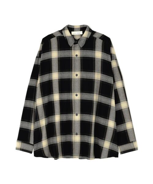 FOG ESSENTIALS(エフオージーエッセンシャルズ)の「Fear of God ESSENTIALS/FOG エッセンシャルズ/BUTTON UP SHIRT(シャツ/ブラウス・メンズ・グレー・S/M)」の11枚目の写真