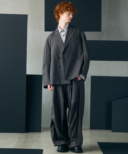 MAISON SPECIAL(メゾンスペシャル)の「《UNISEX》3D Sleeve Prime-Over Semi-double Breasted Jacket/3Dスリーブプライムオーバーセミダブルジャケット 【MAISON SPECIAL/メゾンスペシャル】(テーラードジャケット・メンズ・ブラウン/チャコールグレー/ブラック・2/1/0)」の4枚目の写真