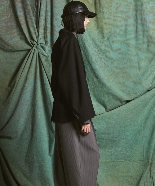 MAISON SPECIAL(メゾンスペシャル)の「《UNISEX》3D Sleeve Prime-Over Semi-double Breasted Jacket/3Dスリーブプライムオーバーセミダブルジャケット 【MAISON SPECIAL/メゾンスペシャル】(テーラードジャケット・メンズ・ブラウン/チャコールグレー/ブラック・2/1/0)」の11枚目の写真