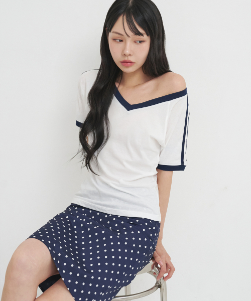 LOTSYOU（ロッツユー）の「lotsyou_Darlene Mid Skirt Navy（スカート・レディース・その他・SMALL/MEDIUM）」の2枚目の写真