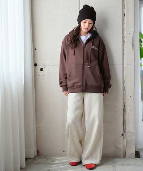 Dickies(ディッキーズ)の「【GENUINE DICKIES/ジェニュインディッキーズ】裏起毛 配色 刺繍ロゴ ワッフルフリース フルジップパーカー(パーカー・メンズ・グレイッシュベージュ/オートミール/ブラウン/ブラック・M/L/XL)」の18枚目の写真