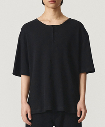 WAFFLE HENLEY NECK SHORT SLEEVES (BLACK)