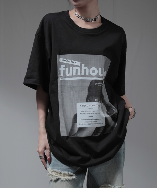 nonomi（ノノミ）の「オーバーサイズ レトログラフィックプリント 半袖Tシャツ / ビッグシルエット カットソー（Tシャツ/カットソー・レディース・ブラック/ホワイト・XL）」の4枚目の写真