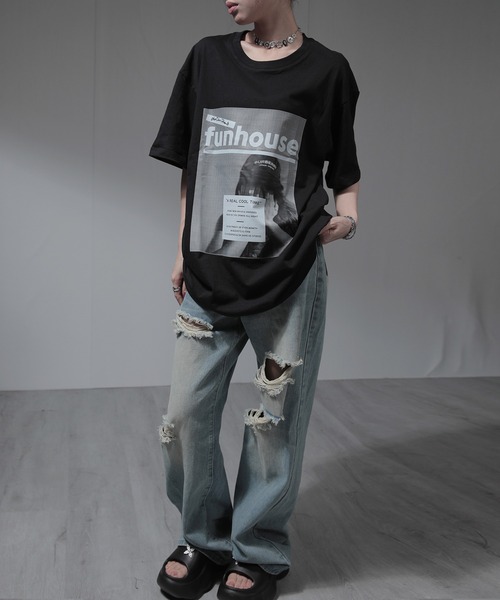 nonomi（ノノミ）の「オーバーサイズ レトログラフィックプリント 半袖Tシャツ / ビッグシルエット カットソー（Tシャツ/カットソー・レディース・ブラック/ホワイト・XL）」の5枚目の写真