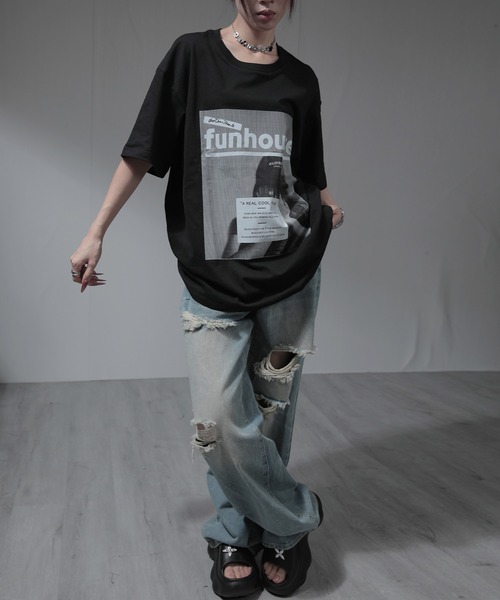 nonomi（ノノミ）の「オーバーサイズ レトログラフィックプリント 半袖Tシャツ / ビッグシルエット カットソー（Tシャツ/カットソー・レディース・ブラック/ホワイト・XL）」の7枚目の写真