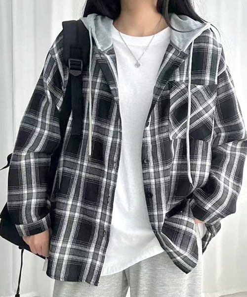 Riff(リフ)の「フード付きチェックシャツ(シャツ/ブラウス・レディース・ネイビー/ブラック・FREE)」の8枚目の写真