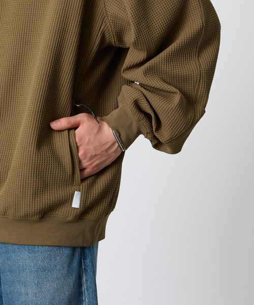 +phenix（プラスフェニックス）の「【WEB先行予約】[＋phenix/プラスフェニックス] 別注 ワッフル ロングスリーブTシャツ（Tシャツ/カットソー・メンズ・ブラウン/サックスブルー/ホワイト/ブラック・M/L）」の15枚目の写真