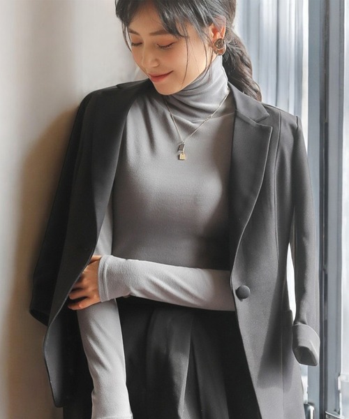 JOCOSA（ジョコサ）の「静電気防止 ふわもち フリース タートルネック（Tシャツ/カットソー・レディース・ダークグレー/ブラウン/グレー/ブラック/ブルー/アイボリー・L/S/M）」の3枚目の写真