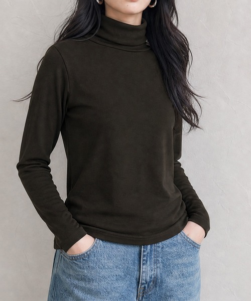 JOCOSA（ジョコサ）の「静電気防止 ふわもち フリース タートルネック（Tシャツ/カットソー・レディース・ダークグレー/ブラウン/グレー/ブラック/ブルー/アイボリー・L/S/M）」の4枚目の写真