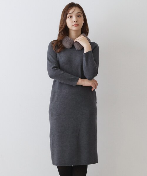 DRESSTERIOR(ドレステリア)の「ファーカラーニットワンピース(ワンピース・レディース・ブラック/グレー系その他・36/38)」の4枚目の写真
