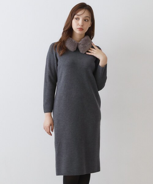 DRESSTERIOR(ドレステリア)の「ファーカラーニットワンピース(ワンピース・レディース・ブラック/グレー系その他・36/38)」の5枚目の写真