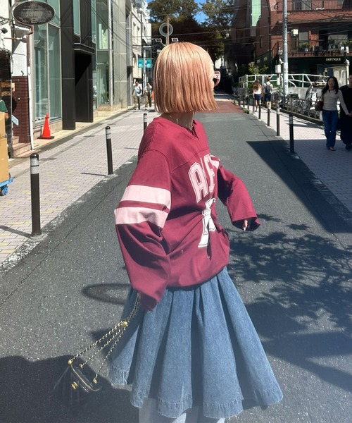 Alley Tokyo（アリートーキョー）の「フットボールプチプチ付ロンT（Tシャツ/カットソー・レディース・ネイビー/ボルドー・FREE）」の14枚目の写真