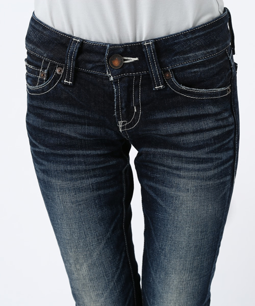 MOUSSY（マウジー）の「D/BLU Straight Slim（デニムパンツ・レディース・ダークブルー・24inch）」の9枚目の写真