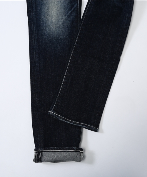 MOUSSY（マウジー）の「D/BLU Straight Slim（デニムパンツ・レディース・ダークブルー・24inch）」の4枚目の写真