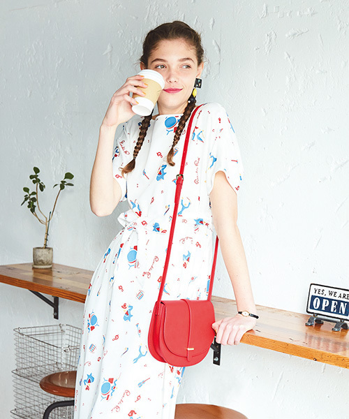 ORiental TRaffic（オリエンタルトラフィック）の「春夏新作★ショルダーバッグ★BA-160（ショルダーバッグ・レディース・キャメル/レッド/グレー・ﾌﾘ-）」の3枚目の写真