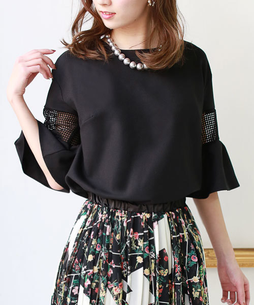 REAL CUBE（リアルキューブ）の「REAL CUBE メッシュフレアスリーブブラウス（シャツ/ブラウス・レディース・ブラック/カーキ/オフホワイト/ネイビー・38）」の3枚目の写真