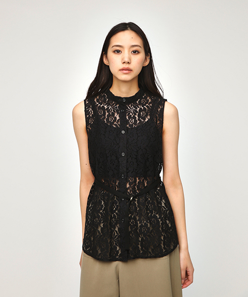 MOUSSY（マウジー）の「M BELTED LACE N/S TOPS（タンクトップ・レディース・ブラック/キャメル/ターコイズブルー/オフホワイト・FREE）」の2枚目の写真