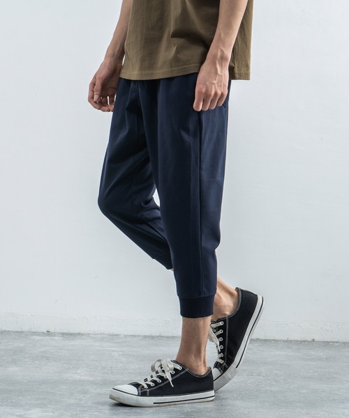 Rocky Monroe（ロッキーモンロー）の「ポンチクロップドジョガーパンツ（スウェットパンツ・メンズ・ブラック/カーキ/グレー/ホワイト/ネイビー/チャコール/グレー系その他/ベージュ/ブラック系その他/ブルー系その他/ホワイト系その他/グレー系その他2/ベージュ系その他/ブラック系その他2/グレー系その他3/グレー系その他4/ブルー系その他2/ホワイト系その他2・L/M/LL）」の16枚目の写真