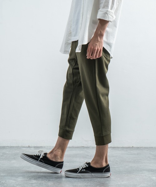 Rocky Monroe（ロッキーモンロー）の「ポンチクロップドジョガーパンツ（スウェットパンツ・メンズ・ブラック/カーキ/グレー/ホワイト/ネイビー/チャコール/グレー系その他/ベージュ/ブラック系その他/ブルー系その他/ホワイト系その他/グレー系その他2/ベージュ系その他/ブラック系その他2/グレー系その他3/グレー系その他4/ブルー系その他2/ホワイト系その他2・L/M/LL）」の15枚目の写真