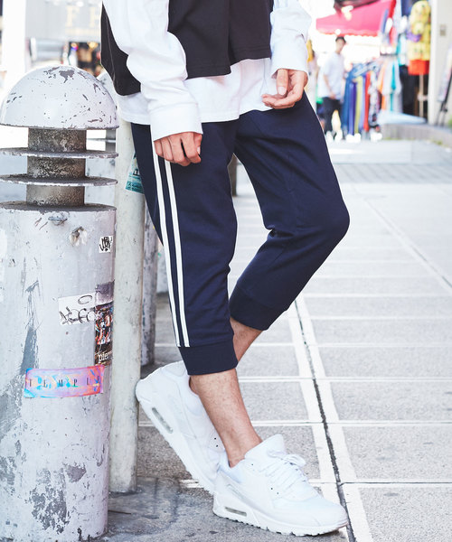 Rocky Monroe（ロッキーモンロー）の「ポンチクロップドジョガーパンツ（スウェットパンツ・メンズ・ブラック/カーキ/グレー/ホワイト/ネイビー/チャコール/グレー系その他/ベージュ/ブラック系その他/ブルー系その他/ホワイト系その他/グレー系その他2/ベージュ系その他/ブラック系その他2/グレー系その他3/グレー系その他4/ブルー系その他2/ホワイト系その他2・L/M/LL）」の18枚目の写真