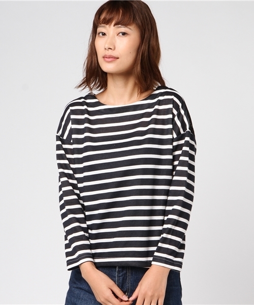 GeeRA(ジーラ)の「バックリボンレースプルオーバー(Tシャツ/カットソー・レディース・ホワイト系その他/ブルー系その他/キャメル/ボルドー・MEDIUM/LARGE/X-LARGE/SMALL)」の13枚目の写真
