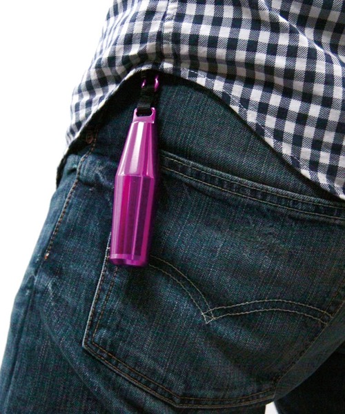 STREAM TRAIL(ストリームトレイル)の「【マグネット式】ワンタッチ携帯灰皿 / TROPIDE M トロピードM(アッシュトレイ/ライター・メンズ・シルバー/イエロー/オレンジ/ブルー/ブラック/パープル/レッド・MEDIUM)」の4枚目の写真