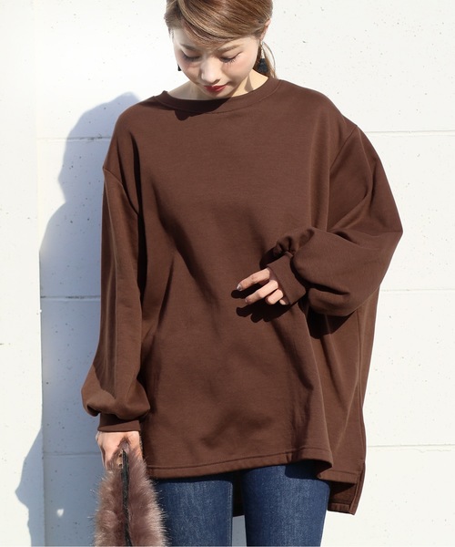 reca（レカ）の「ビッグシルエット裏起毛スウェットカットソー（スウェット・レディース・ホワイト/ブラック/ブラウン/キャメル/テラコッタ/ベージュ・FREE）」の4枚目の写真