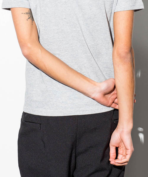 NUMBER (N)INE DENIM（ナンバーナインデニム）の「NUMBER (N)INE DENIM(ナンバーナインデニム)ポイントロゴプリントTシャツ（Tシャツ/カットソー・メンズ・ブラック/ホワイト/ピンク/グレー・SMALL/LARGE/X-LARGE/MEDIUM）」の10枚目の写真