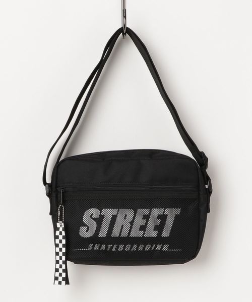 WEGO(ウィゴー)の「WEGO/STREETメッシュポケットショルダーバッグ(ショルダーバッグ・レディース・ベージュ/ブラック/ピンク/トリコロール/マルチ・FREE)」の13枚目の写真