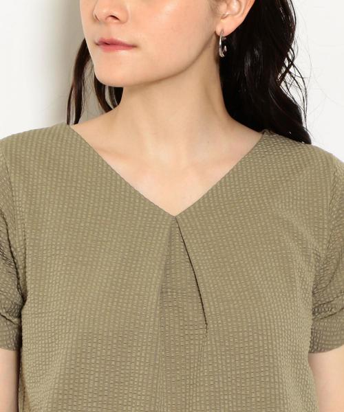 green label relaxing（グリーンレーベルリラクシング）の「D サッカーストライプ ソデツイスト カットソー ◆（Tシャツ/カットソー・レディース・ベージュ/ダークグリーン/ネイビー・FREE）」の8枚目の写真