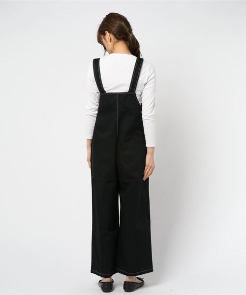 WEGO（ウィゴー）の「WEGO/配色ステッチオーバーオール（サロペット/オーバーオール・レディース・ブラック/アイボリー・FREE）」の3枚目の写真