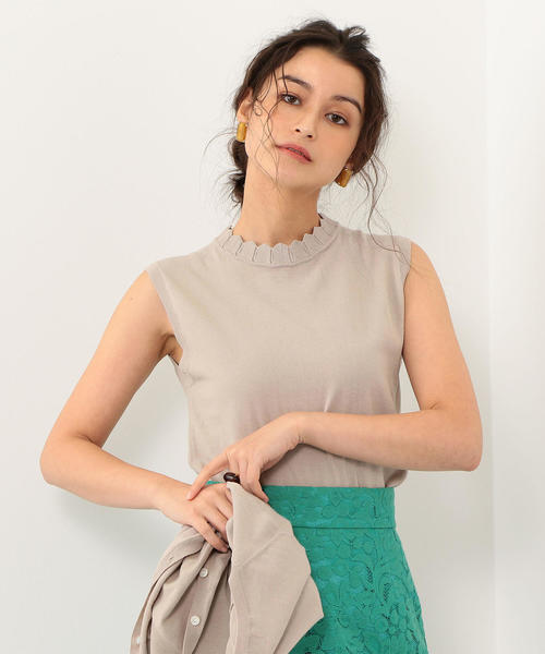 EMMEL REFINES（エメルリファインズ）の「【EMMEL REFINES】〔ハンドウォッシャブル〕FC H/W 衿スカラ ノースリーブ×クルーネックカーディガン（カーディガン/ボレロ・レディース・ライトブルー/ベージュ/ブラック・FREE）」の13枚目の写真