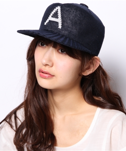 BEAMS BOY（ビームスボーイ）の「○Cableami×BEAMS BOY / ロゴ ベースボールキャップ（キャップ・レディース・オフホワイト/ベージュ/ネイビー・ONE SIZE）」の3枚目の写真