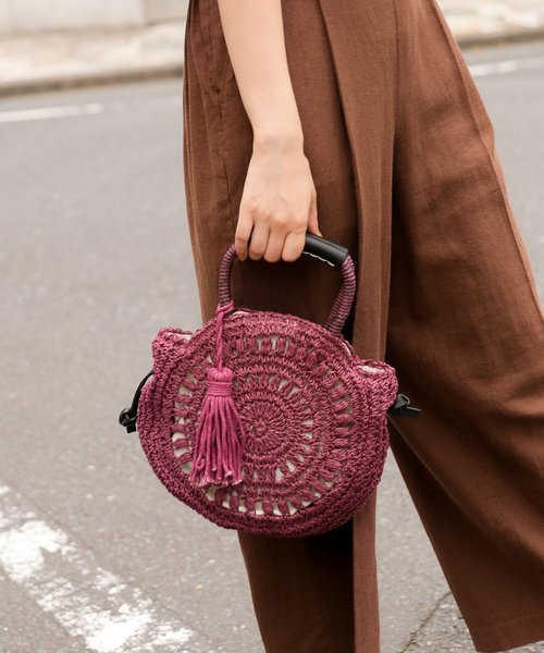 niko and...(ニコアンド)の「オリジナルラウンド2WAYショルダーバッグ(ショルダーバッグ・レディース・ナチュラル/ボルドー/グレー・0)」の3枚目の写真