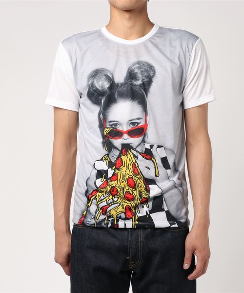 おしゃれスタ(オシャレスタ)の「モノトーンガールズフォトプリントクルーネックTシャツ(KU)(Tシャツ/カットソー・メンズ・A/B/C/D・M/L)」の19枚目の写真