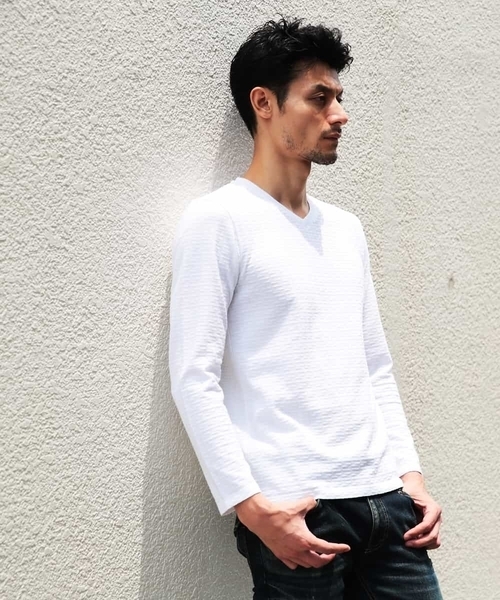 MICHEL KLEIN HOMME   （ミッシェルクランオム）の「カットソー（スラブリンクスキカ）（Tシャツ/カットソー・メンズ・ブラック/カーキ・46/48/51）」の4枚目の写真