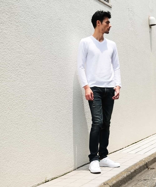 MICHEL KLEIN HOMME   （ミッシェルクランオム）の「カットソー（スラブリンクスキカ）（Tシャツ/カットソー・メンズ・ブラック/カーキ・46/48/51）」の3枚目の写真