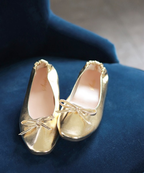 SESTO(セスト)の「柔らかギャザースクエアトゥバレエシューズパンプス(バレエシューズ・レディース・ホワイト/ブラック/ダークブラウン/シルバー/ゴールド/キャメル/レオパード/グレイッシュベージュ・22.5cm/23.5cm/24.5cm/25.5cm/23.0cm/24.0cm/22.0cm)」の11枚目の写真