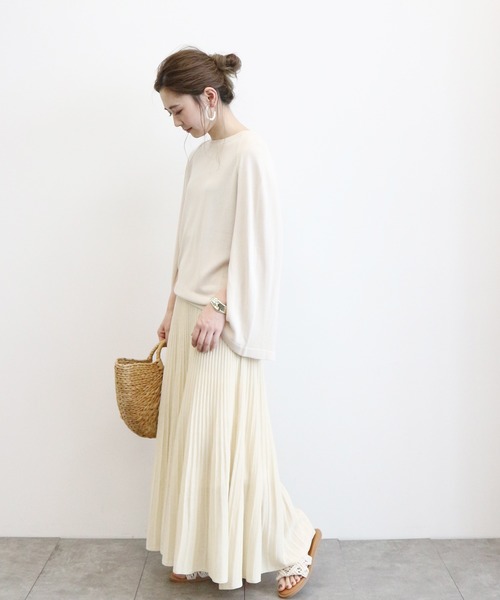 AMERICAN HOLIC（アメリカンホリック）の「マント風ニットプルオーバー ＊（ニット/セーター・レディース・ブラック/ネイビー/モカ/グレイッシュベージュ・M/L）」の12枚目の写真