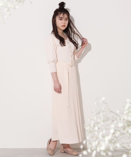 one after another NICE CLAUP（ワンアフターアナザーナイスクラップ）の「前後２Wayニットセットアップ（ワンピース・レディース・オフホワイト/サックスブルー/ブルー・FREE）」の14枚目の写真