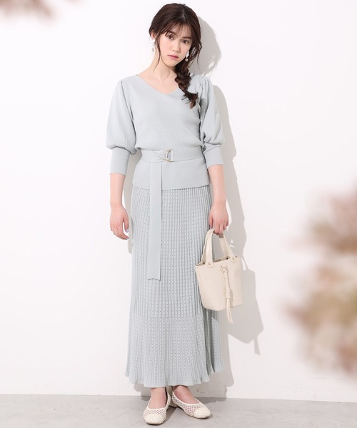 one after another NICE CLAUP（ワンアフターアナザーナイスクラップ）の「前後２Wayニットセットアップ（ワンピース・レディース・オフホワイト/サックスブルー/ブルー・FREE）」の7枚目の写真