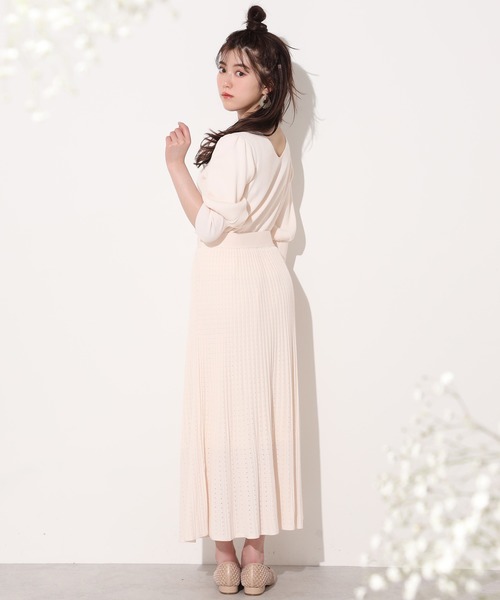 one after another NICE CLAUP（ワンアフターアナザーナイスクラップ）の「前後２Wayニットセットアップ（ワンピース・レディース・オフホワイト/サックスブルー/ブルー・FREE）」の12枚目の写真