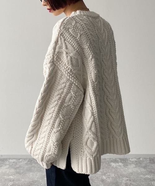 PAGEBOY（ページボーイ）の「ケーブルクルーネックプルオーバー 【ローゲージニット】（ニット/セーター・レディース・ブラック/オフホワイト/モカ/レッド系その他・FREE）」の7枚目の写真