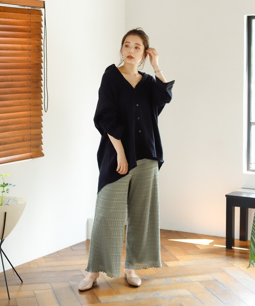 Auntie Rosa Holiday（アンティローザホリデー）の「【Holiday】バンドカラーダブルガーゼルーズシャツ（シャツ/ブラウス・レディース・ブラック/パープル/グリーン/モカ/ナチュラル/バーガンディー・FREE）」の10枚目の写真