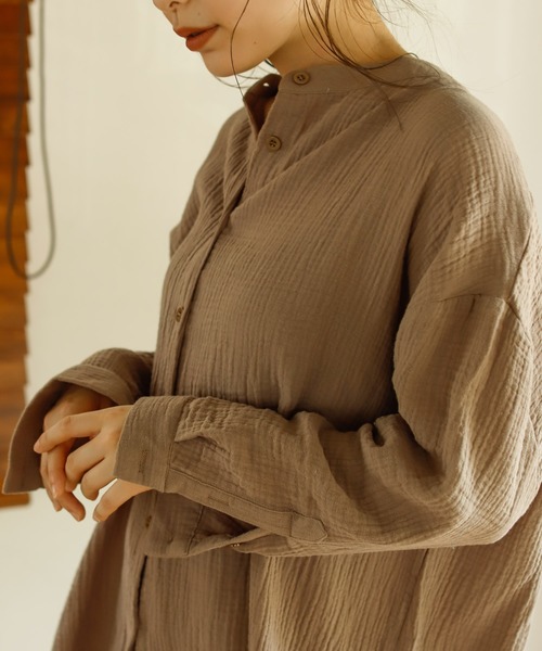 Auntie Rosa Holiday（アンティローザホリデー）の「【Holiday】バンドカラーダブルガーゼルーズシャツ（シャツ/ブラウス・レディース・ブラック/パープル/グリーン/モカ/ナチュラル/バーガンディー・FREE）」の20枚目の写真