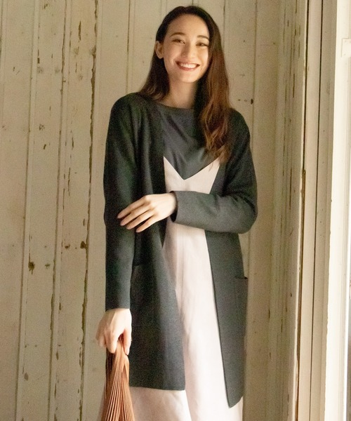 ikka（イッカ）の「制菌加工ボートネックTシャツ（Tシャツ/カットソー・レディース・チャコールグレー/スカイブルー/オフホワイト・M/L）」の17枚目の写真